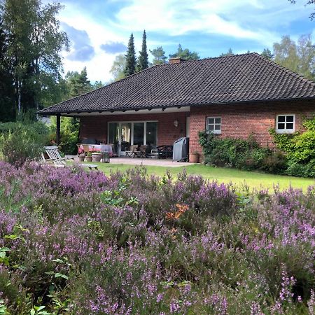Landhaus Mitten In Der Lueneburger Heide Undeloh Exterior photo