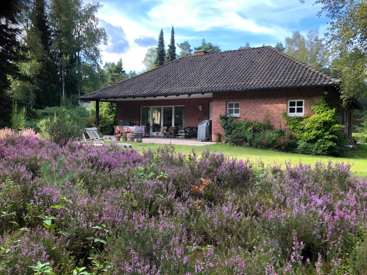 Landhaus Mitten In Der Lueneburger Heide Undeloh Exterior photo
